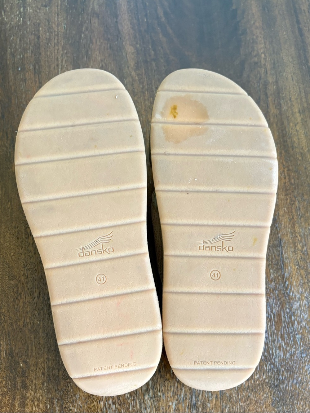 Dansko Women EU 41 Bridget Distressed Honey Leather Platform Slides Sandal Shoes - Picture 8 of 8